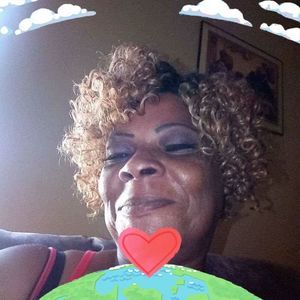 Meet your Posher, Sylvia